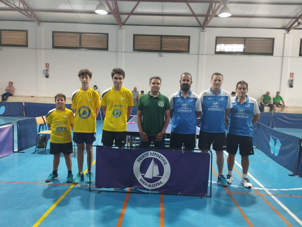 Foto equipos Puerto Deportivo Benalmádena contra CTM Estepona de Super División Andaluza